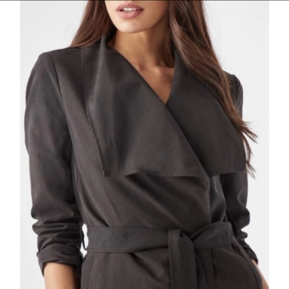 Love Tree Jackets & Blazers - Love Tree Lightweight Trench Coat